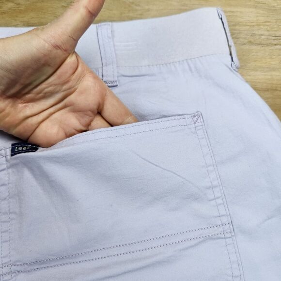 🔺️NWT Lee Deep Fog Midrise Utility Shorts Size 22 - Picture 7 of 9